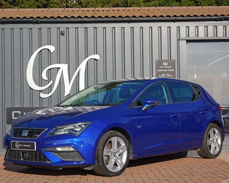 Blue Used 2020 Seat Leon FR Hatchback | £12,990 (Fair price) - Image 1/4