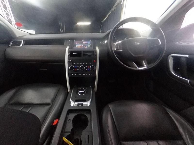 Begagnad Land Rover Discovery Sport HSE 2018 Grå SUV