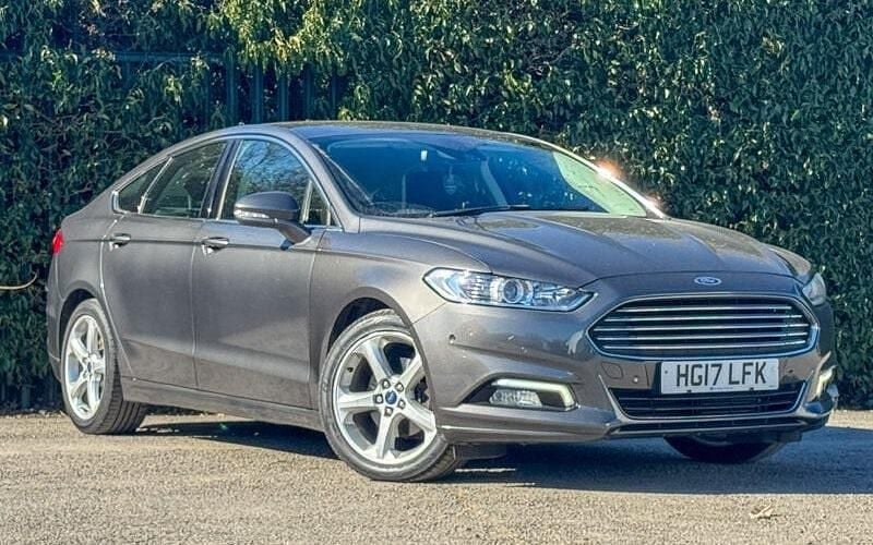 Used Ford Mondeo Titanium 180 HP (132 kW) 2017 Grey Hatchback