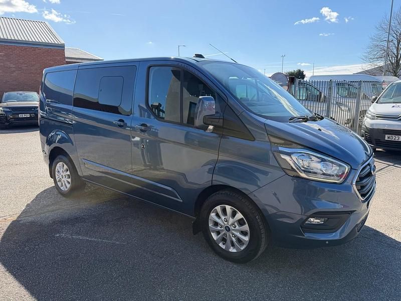 Usado Ford Transit Custom Limited 130 HP (95 kW) 2023 Azul