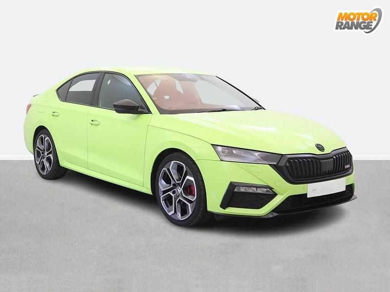 Green Used 2023 Skoda Octavia vRS Hatchback | £25,495 (A bit pricey) - Image 1/4