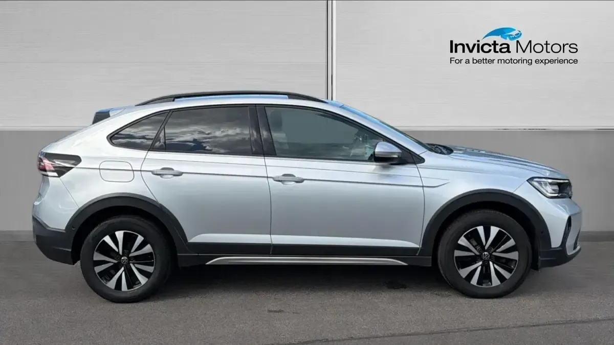 Begagnad VW Taigo Life 110 HK (80 kW) 2023 Silver SUV