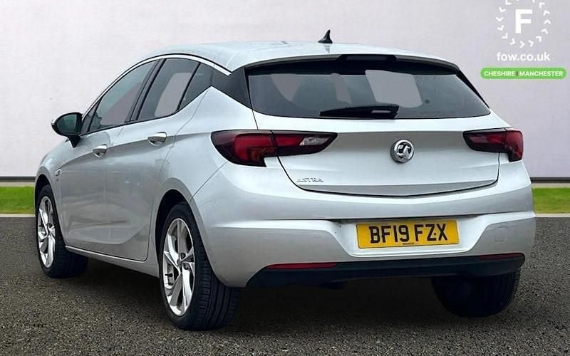 Gebraucht Vauxhall Astra SRi 150 PS (110 kW) 2019 Silber Kleinwagen