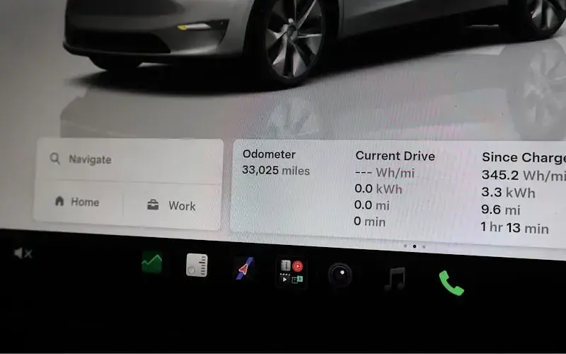 Used Tesla Model Y Standard Range 219 kW (299 HP) 2023 White SUV