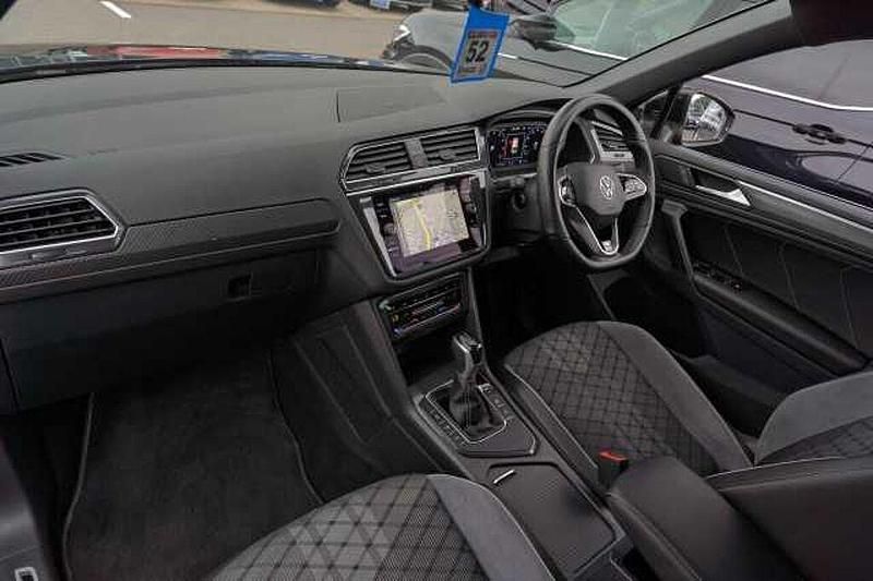 Image 2/4