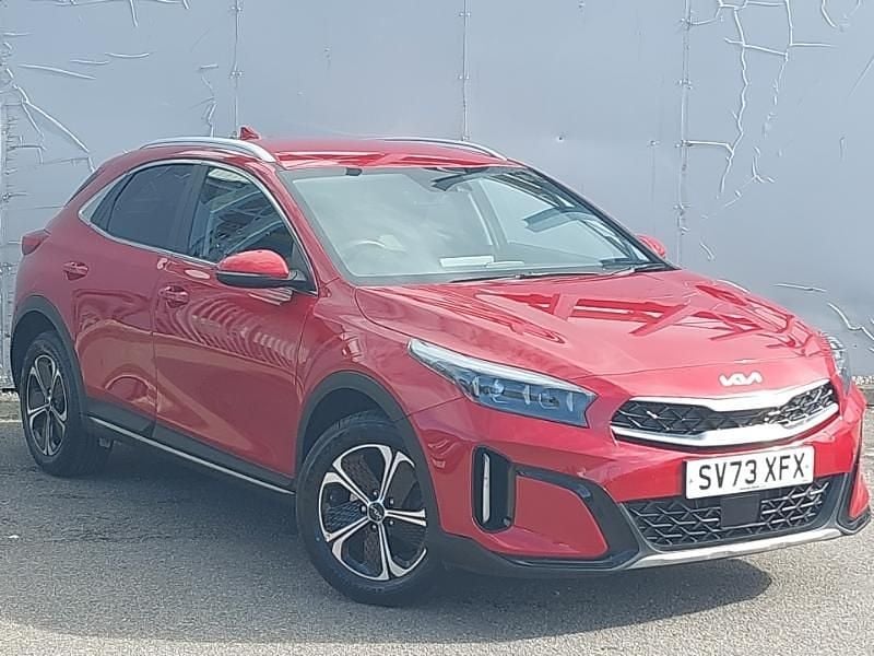 Red Used 2023 Kia XCeed 3 SUV | £17,998 (Fair price) - Image 1/4