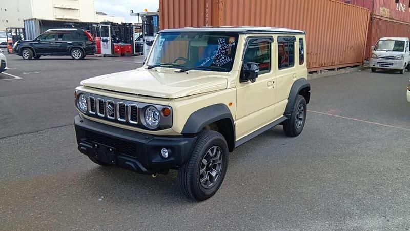 Używany Suzuki Jimny 2025 Beżowy SUV