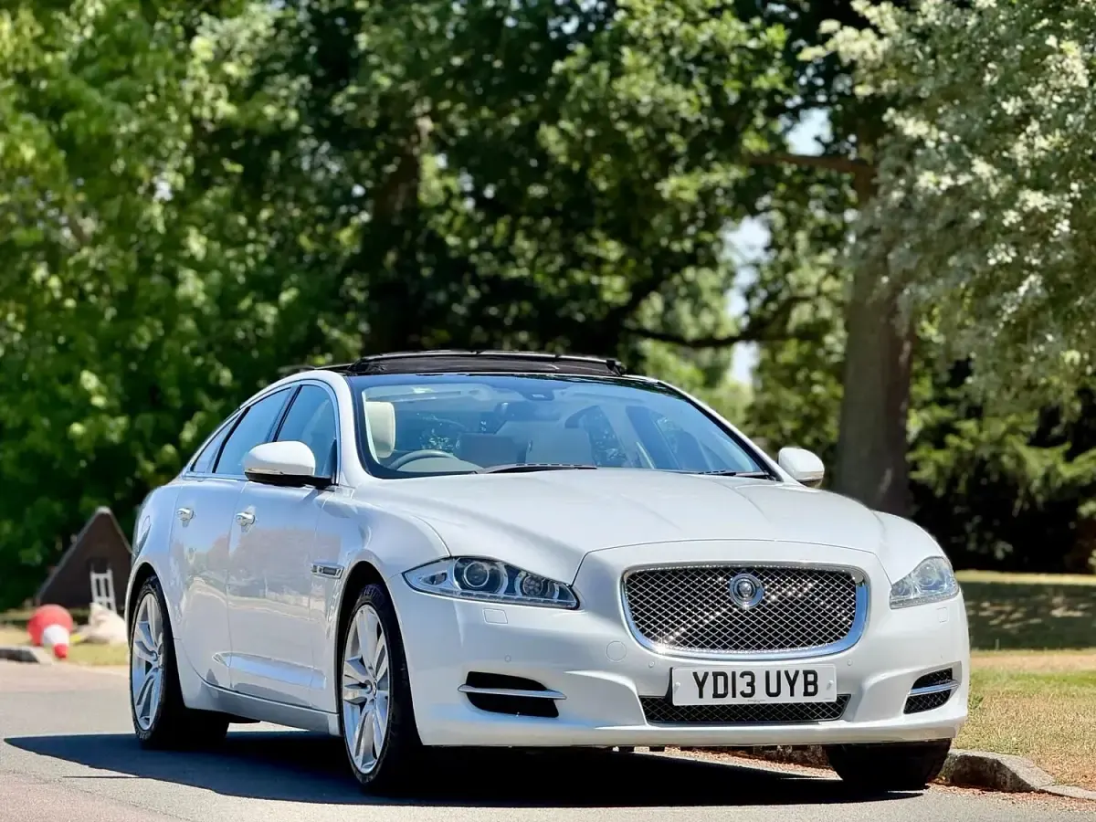 Used Jaguar XJ Premium Luxury 340 HP (250 kW) 2013 White Sedan