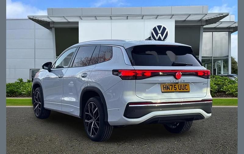 Used VW Tayron Elegance 147 HP (108 kW) 2025 White SUV