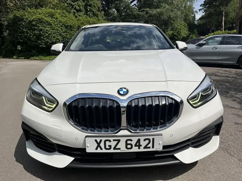 Used BMW 118 2022 White Hatchback