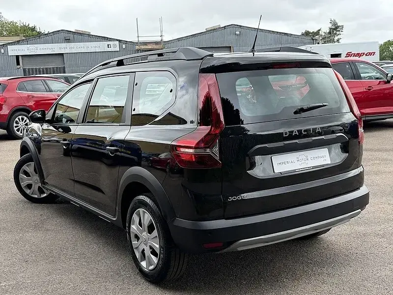 Used Dacia Jogger Essentiel 110 HP (80 kW) 2023 Black MPV