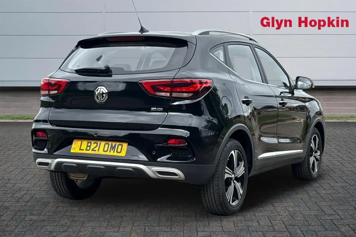 Used MG ZS Excite 106 HP (77 kW) 2021 Black SUV