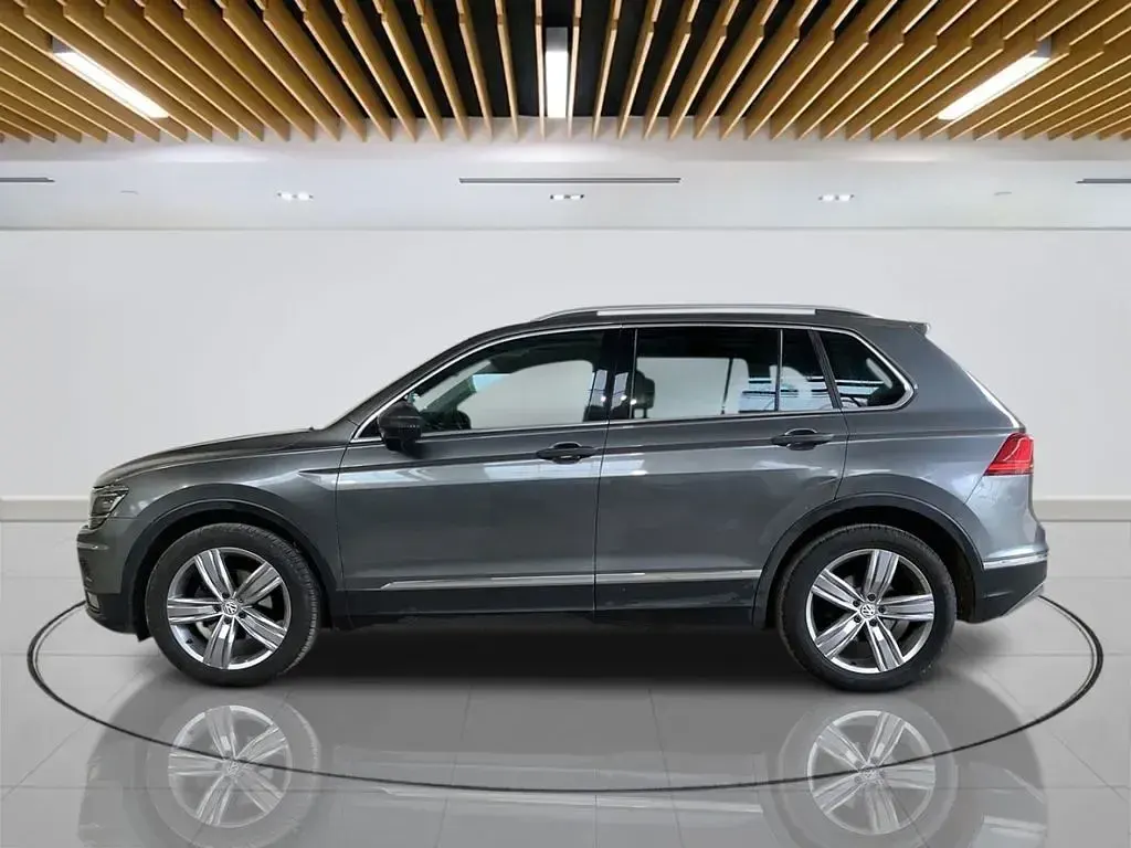 Used VW Tiguan SEL 150 HP (110 kW) 2019 Grey SUV