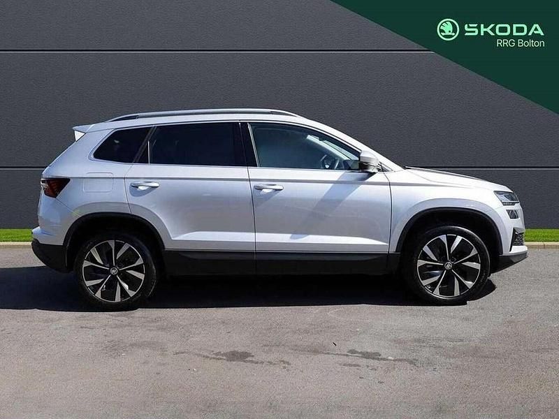Usado Skoda Karoq SE L 150 HP (110 kW) 2023 Prateado SUV