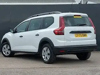 Used Dacia Jogger Essentiel 109 HP (80 kW) 2025 White MPV