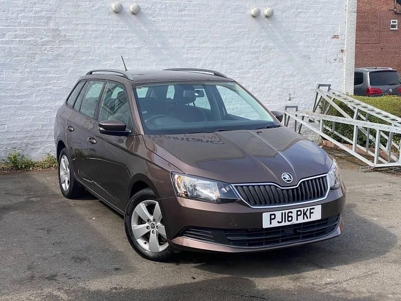 Brown Used 2016 Skoda Fabia SE Estate | £9,895 (Fair price) - Image 1/4