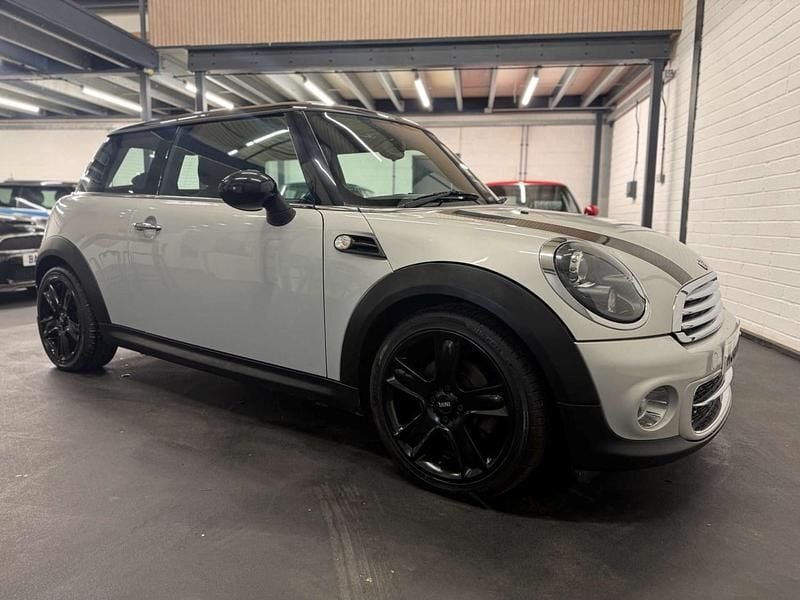 Silver Used 2011 Mini Cooper D Hatch Hatchback | £4,995 (A bit pricey) - Image 1/4
