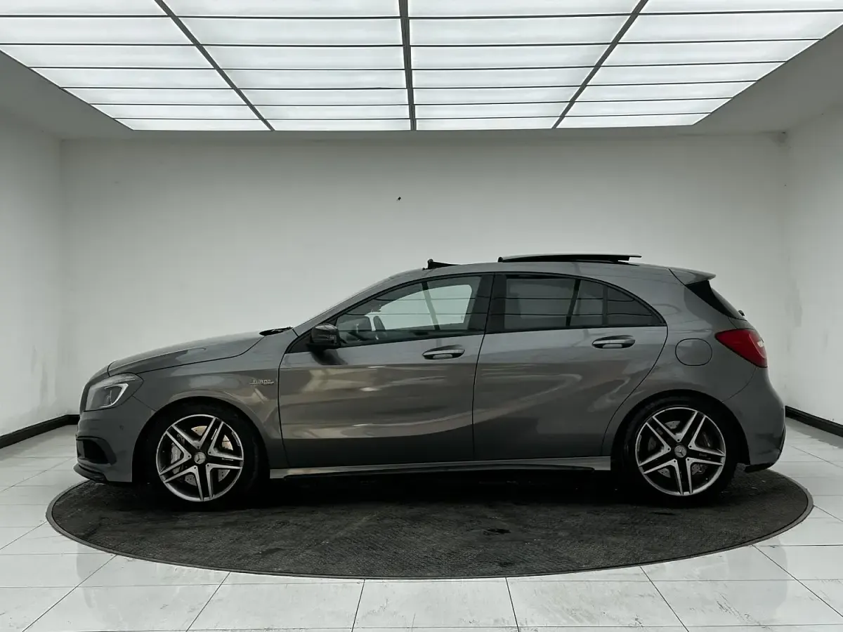 Used Mercedes A45 AMG AMG 360 HP (264 kW) 2015 Grey Hatchback