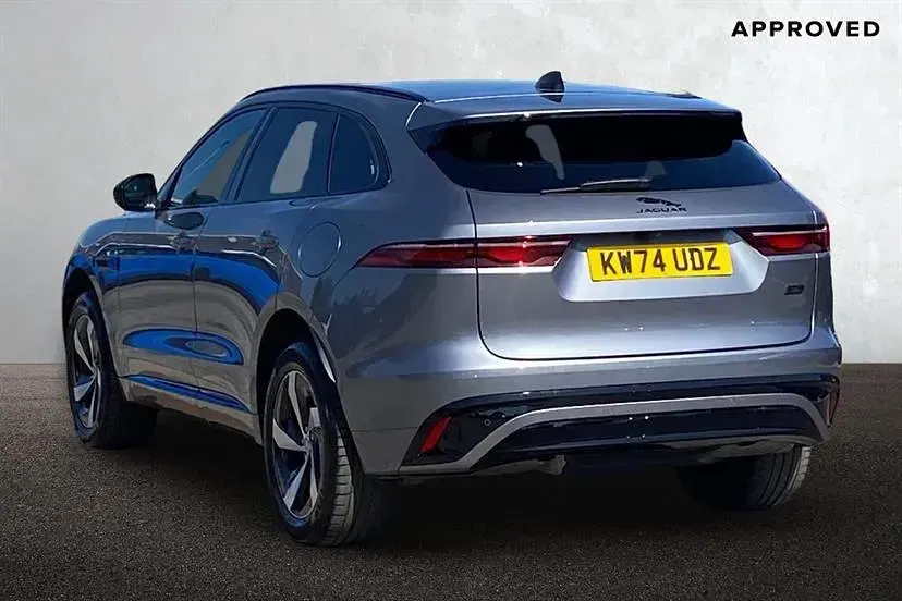 Begagnad Jaguar F-Pace R-Dynamic 404 HK (297 kW) 2024 Grå SUV