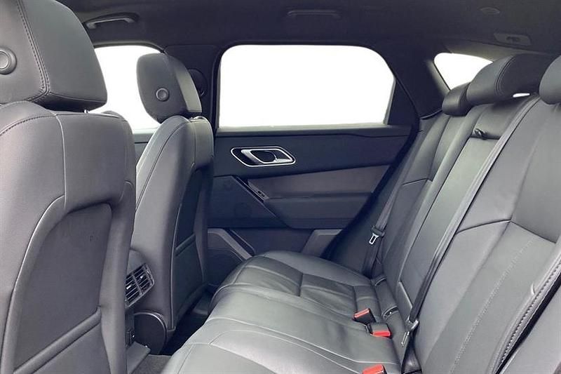 Used Land Rover Range Rover Velar SE Dynamic 204 HP (150 kW) 2023 Silver SUV