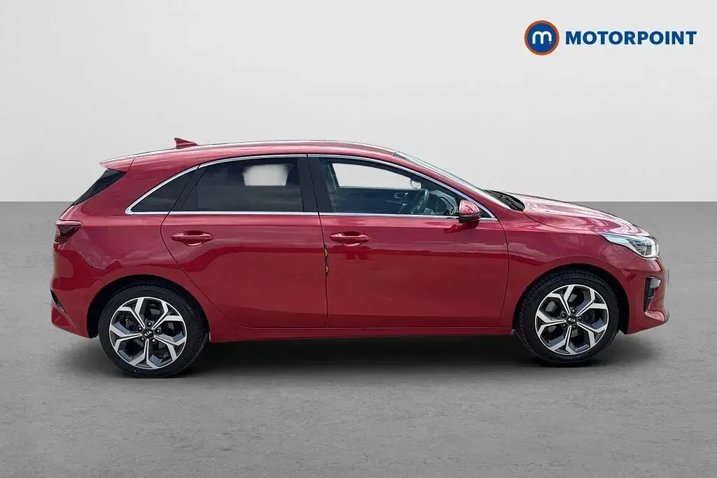 Used Kia Ceed 2021 Red Hatchback