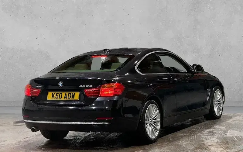 Usado BMW 420 Luxury Line 184 HP (135 kW) 2013 Preto Coupé