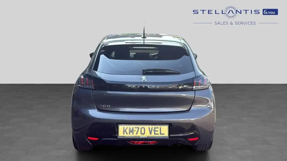 Used Peugeot 208 Allure Premium 99 HP (72 kW) 2020 Grey Hatchback