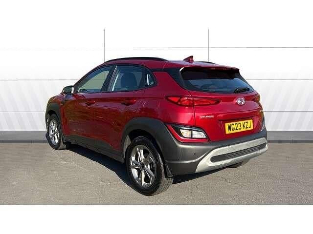Used Hyundai Kona SE 120 HP (88 kW) 2023 Red SUV