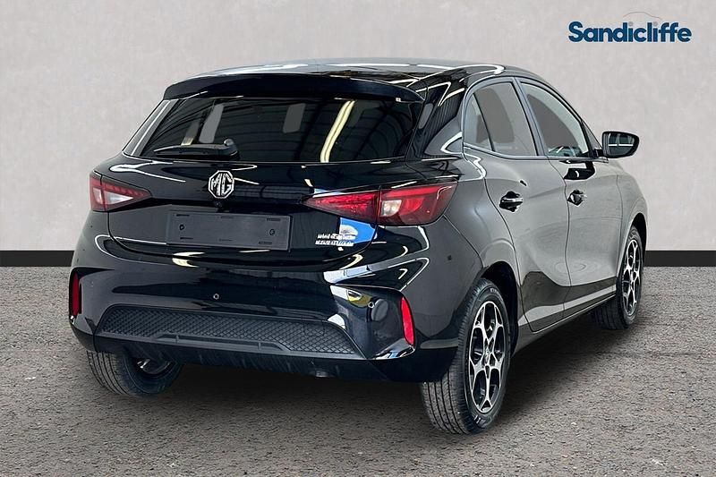 New MG MG3 Trophy 115 HP (84 kW) 2026 Metallic  black pearl Hatchback