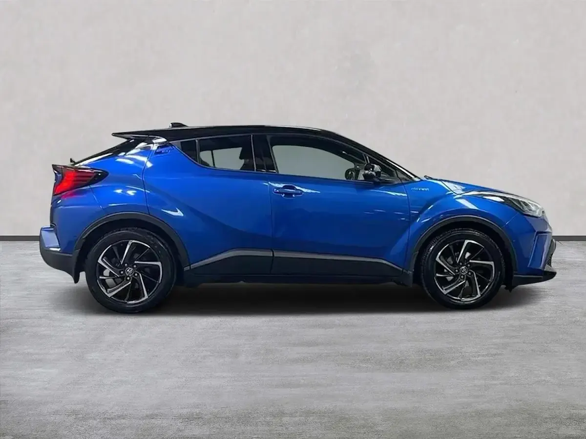 Used Toyota C-HR 184 HP (135 kW) 2020 Blue SUV