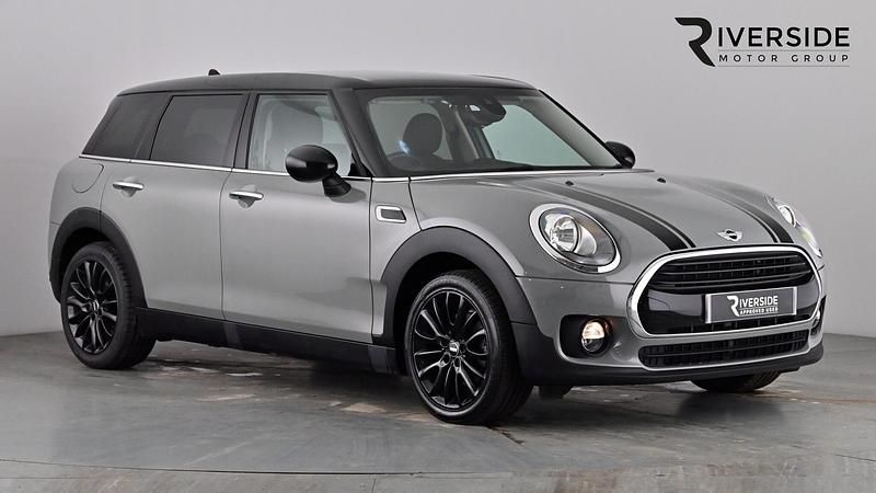 Used Mini Cooper Clubman 136 HP (100 kW) 2017 Moonwalk grey Estate