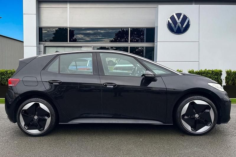 Used VW ID.3 Pro 150 kW (204 HP) 2025 Black Hatchback