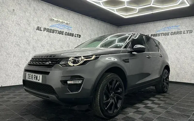 Used Land Rover Discovery 5 HSE 241 HP (177 kW) 2019 SUV