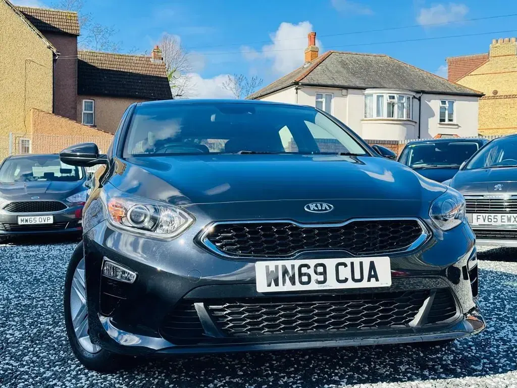 Used Kia Ceed 136 HP (100 kW) 2019 Black Hatchback