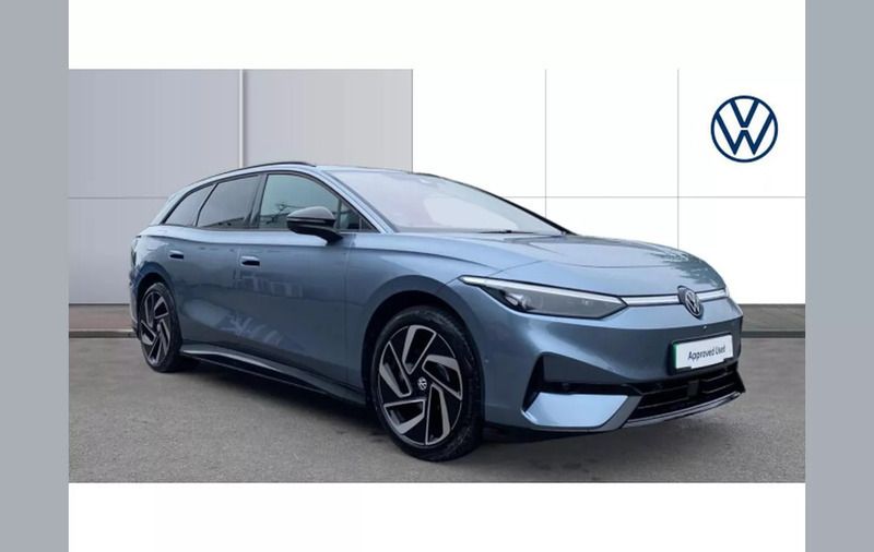 Blue Used 2025 VW ID.7 Pro Sedan | £40,168 (Super price) - Image 1/4