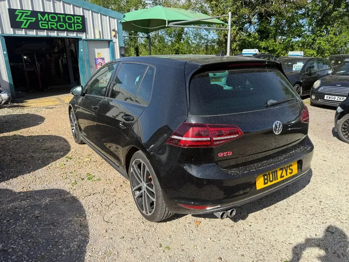 Used VW Golf VII GTD 184 HP (135 kW) 2016 Black Hatchback