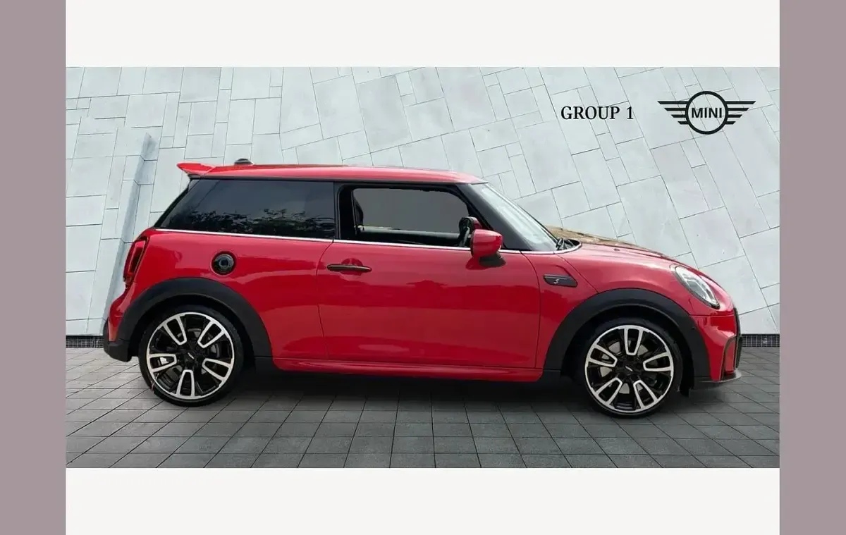 Used Mini Cooper S Premium 176 HP (129 kW) 2023 Red Hatchback