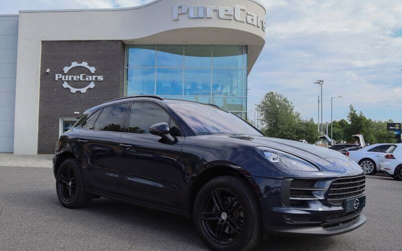 Used 2021 Porsche Macan SUV | £32,490 (Super price) - Image 1/4