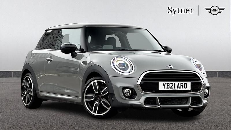 Used Mini Cooper Sport 134 HP (98 kW) 2021 Moonwalk grey Hatchback