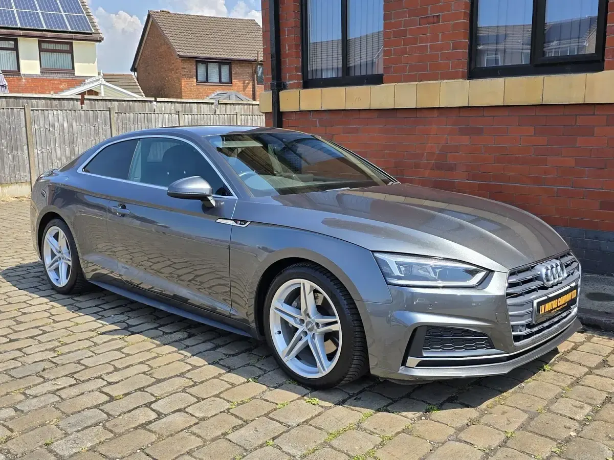 Used Audi A5 S-Line 190 HP (139 kW) 2018 Grey Coupe