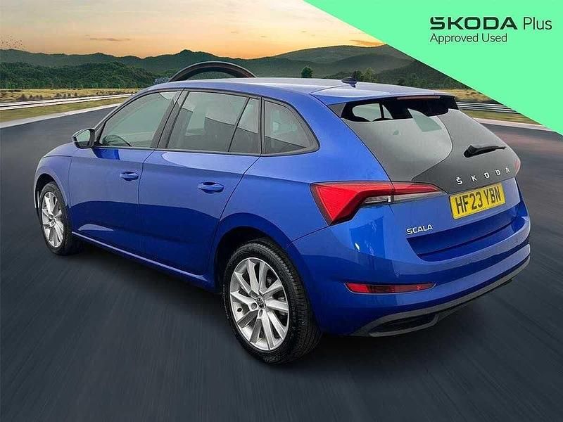 Used Skoda 110 R SE L 81 HP (59 kW) 2023 Race blue metallic Estate