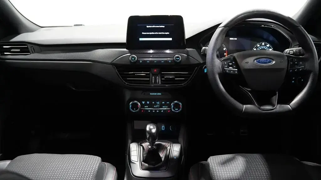 Used Ford Focus ST-Line X 125 HP (91 kW) 2018 Blue Hatchback