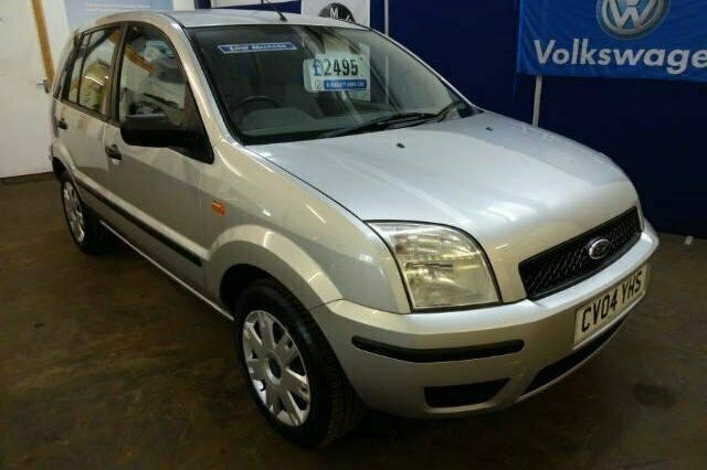 Used 2004 Ford Fusion Estate | £2,295 (Fair price) - Image 1/4