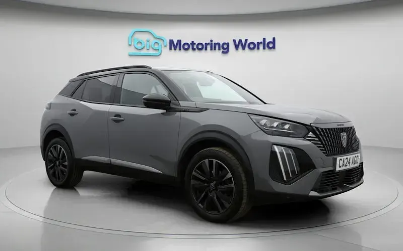 Second-hand Peugeot 2008 GT 131 CP (96 kW) 2024 Gri SUV