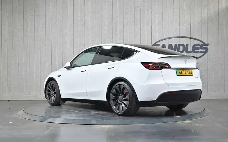 Used Tesla Model Y Performance 317 kW (432 HP) 2024 SUV