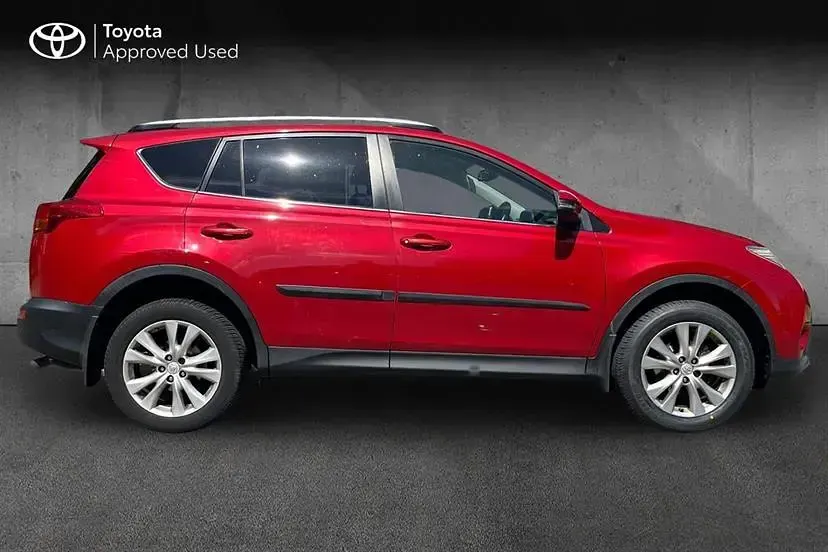 Used Toyota RAV4 150 HP (110 kW) 2013 Vermillion red SUV
