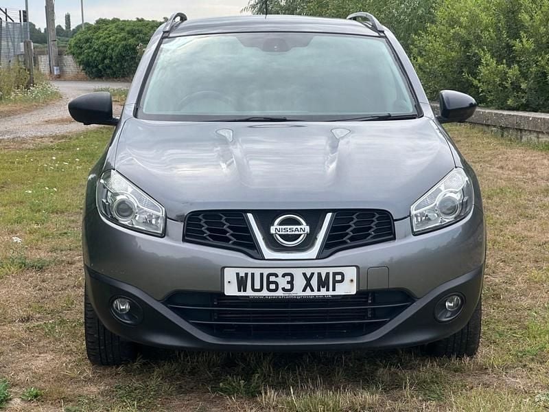 Grey Used 2013 Nissan Qashqai 360º SUV | £3,495 (Good price) - Image 1/4