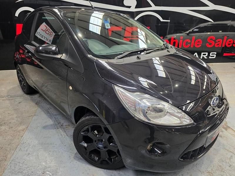 Used Ford Ka 69 HP (50 kW) 2015 Black Hatchback