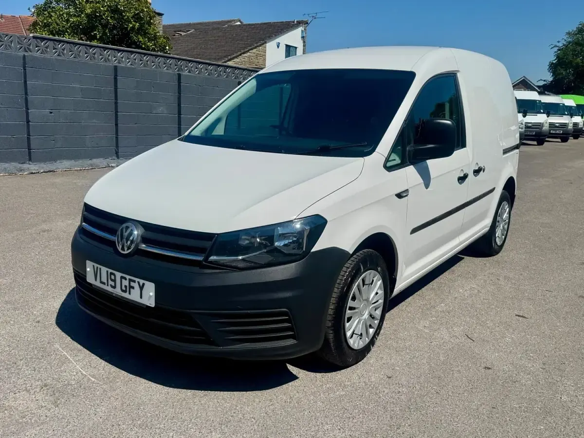 Used VW Caddy Startline 102 HP (75 kW) 2019 White MPV