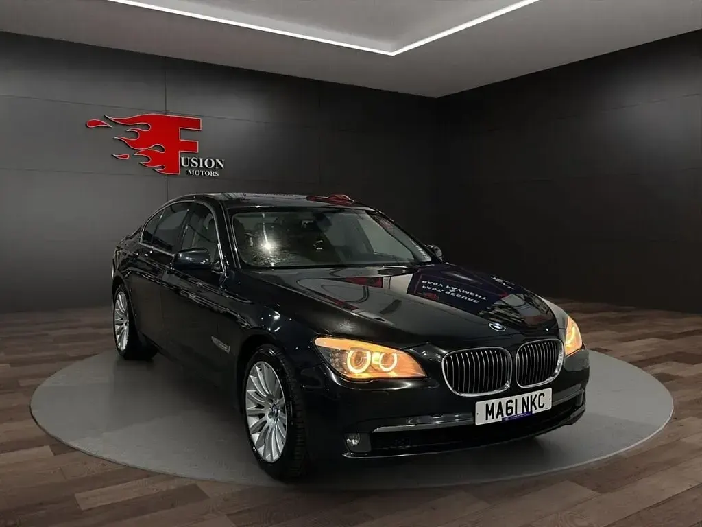 Gebraucht BMW 730 Comfort Edition 245 PS (180 kW) 2011 Grau Limousine